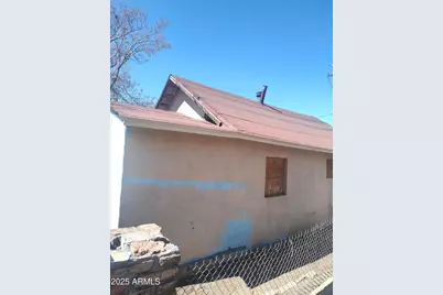 3915 E Greer Street, Miami, AZ 85539 - Photo 2