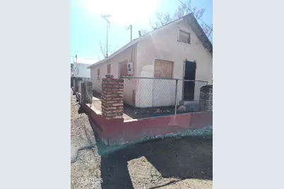 3915 E Greer Street, Miami, AZ 85539 - Photo 1