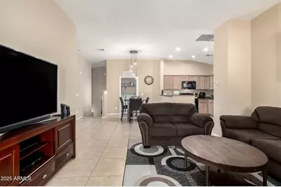2725 E Mine Creek Road #2186, Phoenix, AZ 85024 - Photo 8