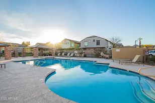 2725 E Mine Creek Rd, Phoenix, AZ 85024 - Photo 26