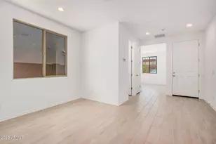 11611 W Green Dr, Youngtown, AZ 85363 - Photo 8