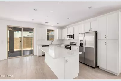 11611 W Green Drive, Youngtown, AZ 85363 - Photo 4