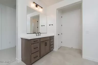 40101 N Alameda Drive, San Tan Valley, AZ 85140 - Photo 18