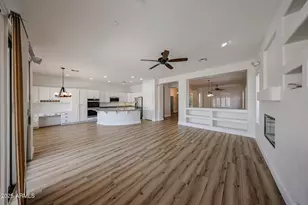 41735 N Maidstone Ct, Anthem, AZ 85086 - Photo 8