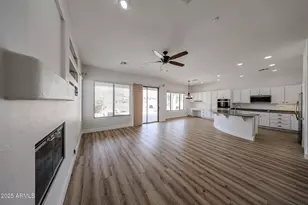 41735 N Maidstone Ct, Anthem, AZ 85086 - Photo 4