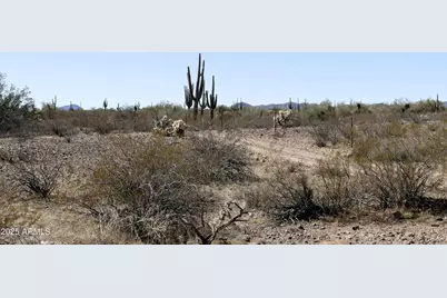 331Xxx W Cloud Road W #32, Wittmann, AZ 85361 - Photo 4