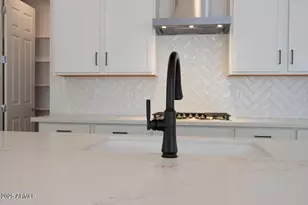 40113 N Alameda Dr, San Tan Valley, AZ 85140 - Photo 4