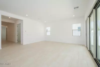 40129 N Alameda Drive, San Tan Valley, AZ 85140 - Photo 6