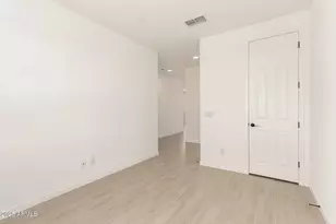 11619 W Green Dr, Youngtown, AZ 85363 - Photo 10