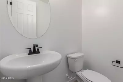 11627 W Green Drive, Youngtown, AZ 85363 - Photo 10