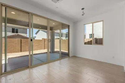 11627 W Green Drive, Youngtown, AZ 85363 - Photo 6