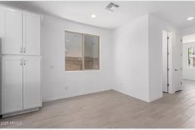 11635 W Beck Avenue, Youngtown, AZ 85363 - Photo 12