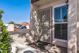 2828 E Waltann Ln, Phoenix, AZ 85032 - Photo 8