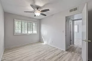 2828 E Waltann Ln, Phoenix, AZ 85032 - Photo 22