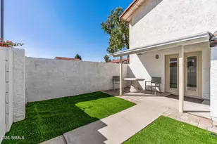 2828 E Waltann Ln, Phoenix, AZ 85032 - Photo 2