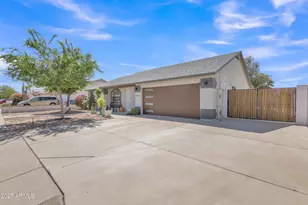 8049 E Des Moines St, Mesa, AZ 85207 - Photo 4