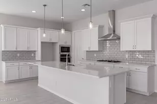 12022 W Marguerite Ave, Avondale, AZ 85323 - Photo 2