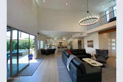 3811 N 64th Street, Scottsdale, AZ 85251 - Photo 10