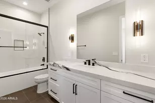 544 E Amber Sun Dr, Phoenix, AZ 85085 - Photo 34