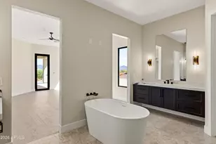 544 E Amber Sun Dr, Phoenix, AZ 85085 - Photo 26