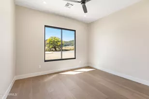 544 E Amber Sun Dr, Phoenix, AZ 85085 - Photo 36