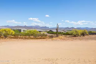 544 E Amber Sun Dr, Phoenix, AZ 85085 - Photo 48