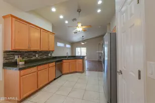 1825 E Sycamore, Casa Grande, AZ 85122 - Photo 12