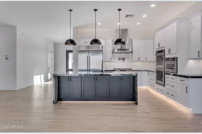 1602 E Cloud Road, Phoenix, AZ 85086 - Photo 10