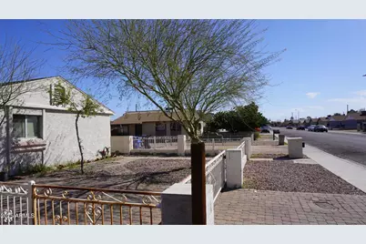 2930 E Atlanta Avenue, Phoenix, AZ 85040 - Photo 14