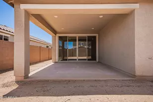 40546 W Michaels Dr, Maricopa, AZ 85138 - Photo 28