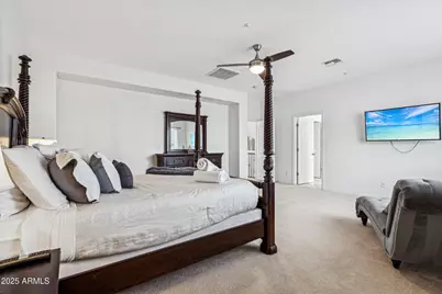 9042 W Pinnacle Vista Drive, Peoria, AZ 85383 - Photo 2