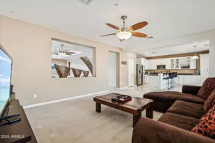 9042 W Pinnacle Vista Dr, Peoria, AZ 85383 - Photo 4