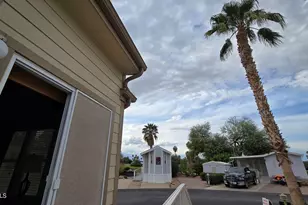 17200 W Bell Rd, Surprise, AZ 85374 - Photo 12