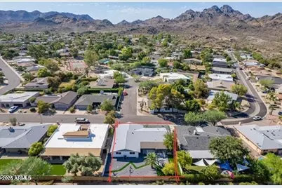 2818 E Malapai Drive, Phoenix, AZ 85028 - Photo 2