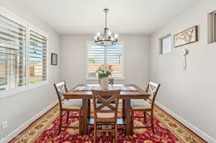 18438 W Brookwood Dr, Goodyear, AZ 85338 - Photo 12