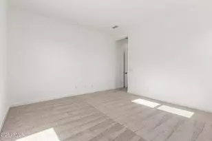 15870 W Bronco Trl, Surprise, AZ 85387 - Photo 14