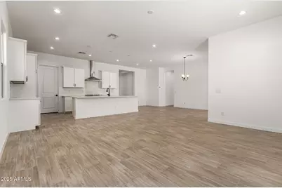 15870 W Bronco Trail, Surprise, AZ 85387 - Photo 6