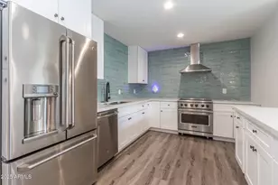 1327 W Glendale Ave, Phoenix, AZ 85021 - Photo 6