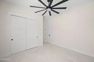 4409 N 32nd St, Phoenix, AZ 85018 - Photo 32