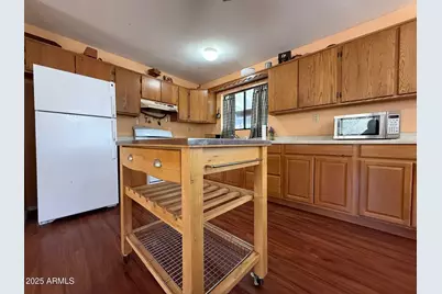 2143 Cottontail Road, Overgaard, AZ 85933 - Photo 12