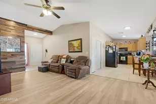 704 W Hess Ave, Coolidge, AZ 85128 - Photo 2