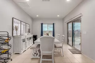 27878 N 175th Dr, Surprise, AZ 85387 - Photo 6
