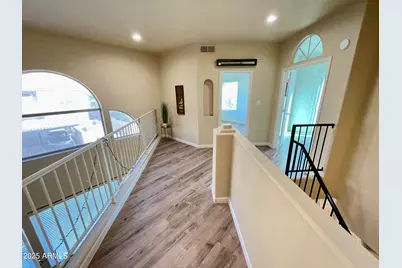 10249 N 12th Place #2, Phoenix, AZ 85020 - Photo 32