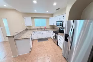 10249 N 12th Pl, Phoenix, AZ 85020 - Photo 18