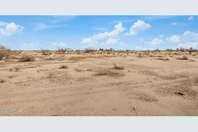 3230 N Corona Drive #25, Eloy, AZ 85131 - Photo 4