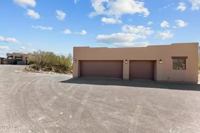 850 W Tellier Trail W, Wickenburg, AZ 85390 - Photo 12