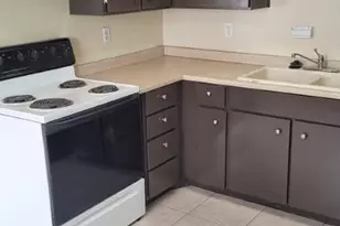 9222 N 35th Ave, Phoenix, AZ 85051 - Photo 2