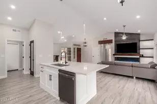 4537 E Towne Ln, Gilbert, AZ 85234 - Photo 12