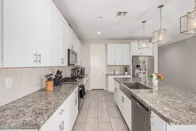 11022 W Levi Drive, Tolleson, AZ 85353 - Photo 12