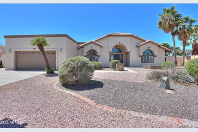 2077 N Lake Shore Drive, Casa Grande, AZ 85122 - Photo 4